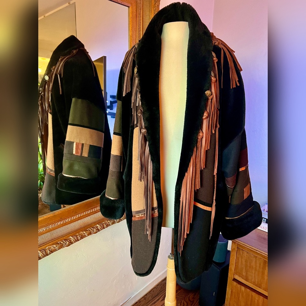 VINTAGE Santa Fe Re-Creations Winter Coat